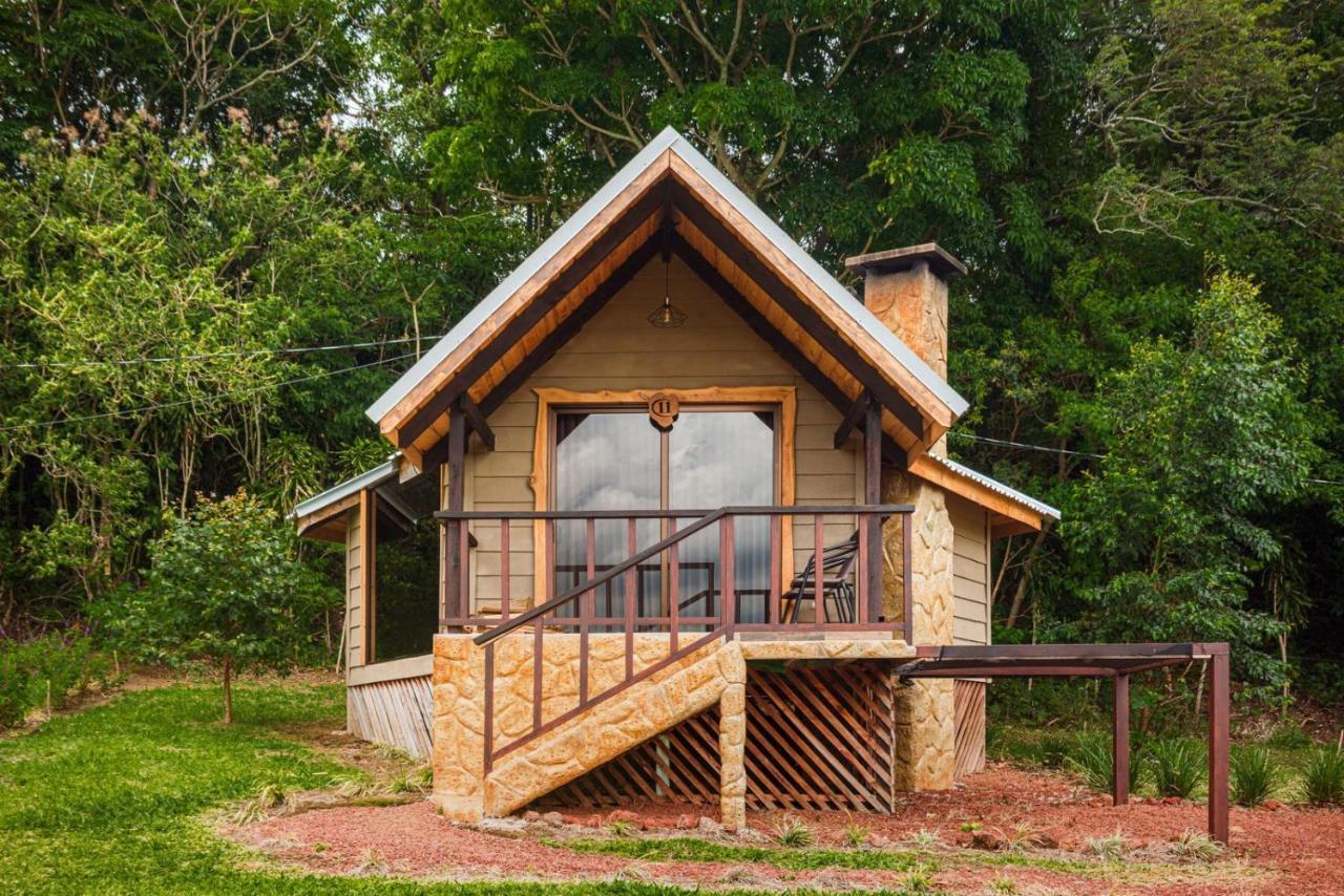 Hotel & Spa Escondite De La Montana Sabana Redonda Eksteriør bilde