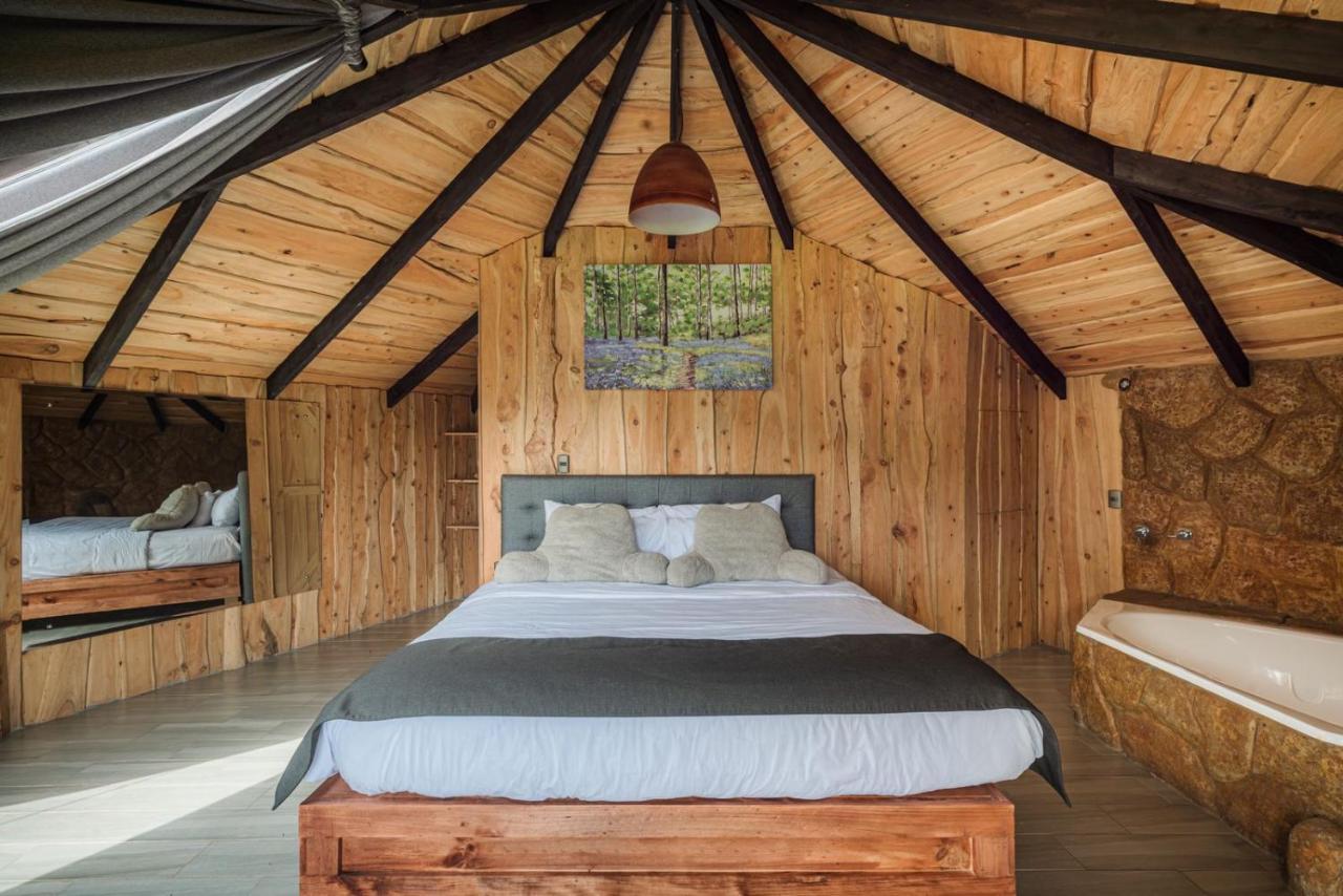 Hotel & Spa Escondite De La Montana Sabana Redonda Eksteriør bilde