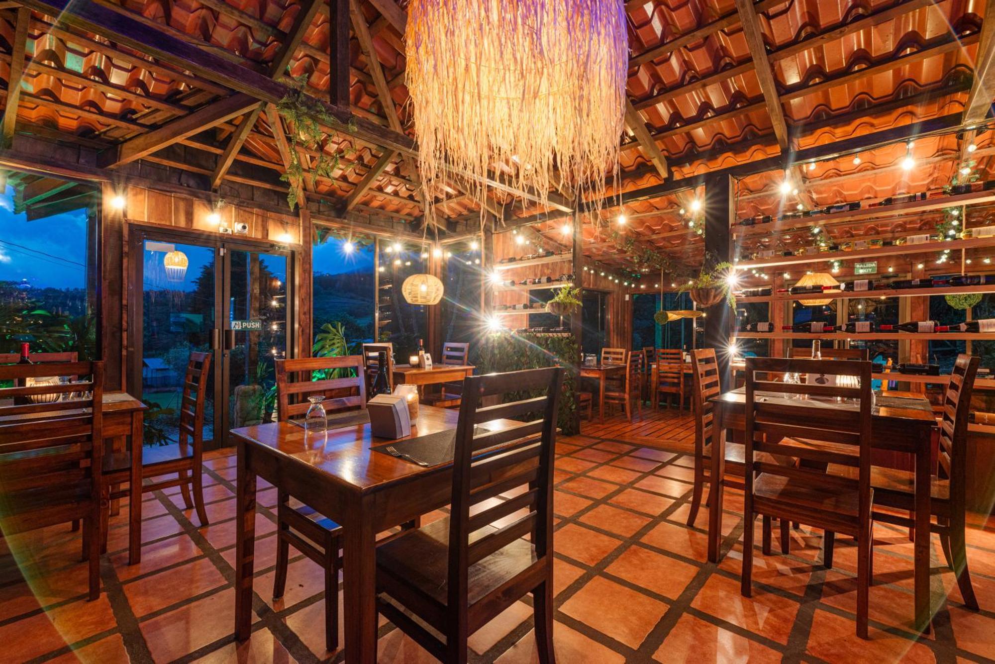 Hotel & Spa Escondite De La Montana Sabana Redonda Eksteriør bilde