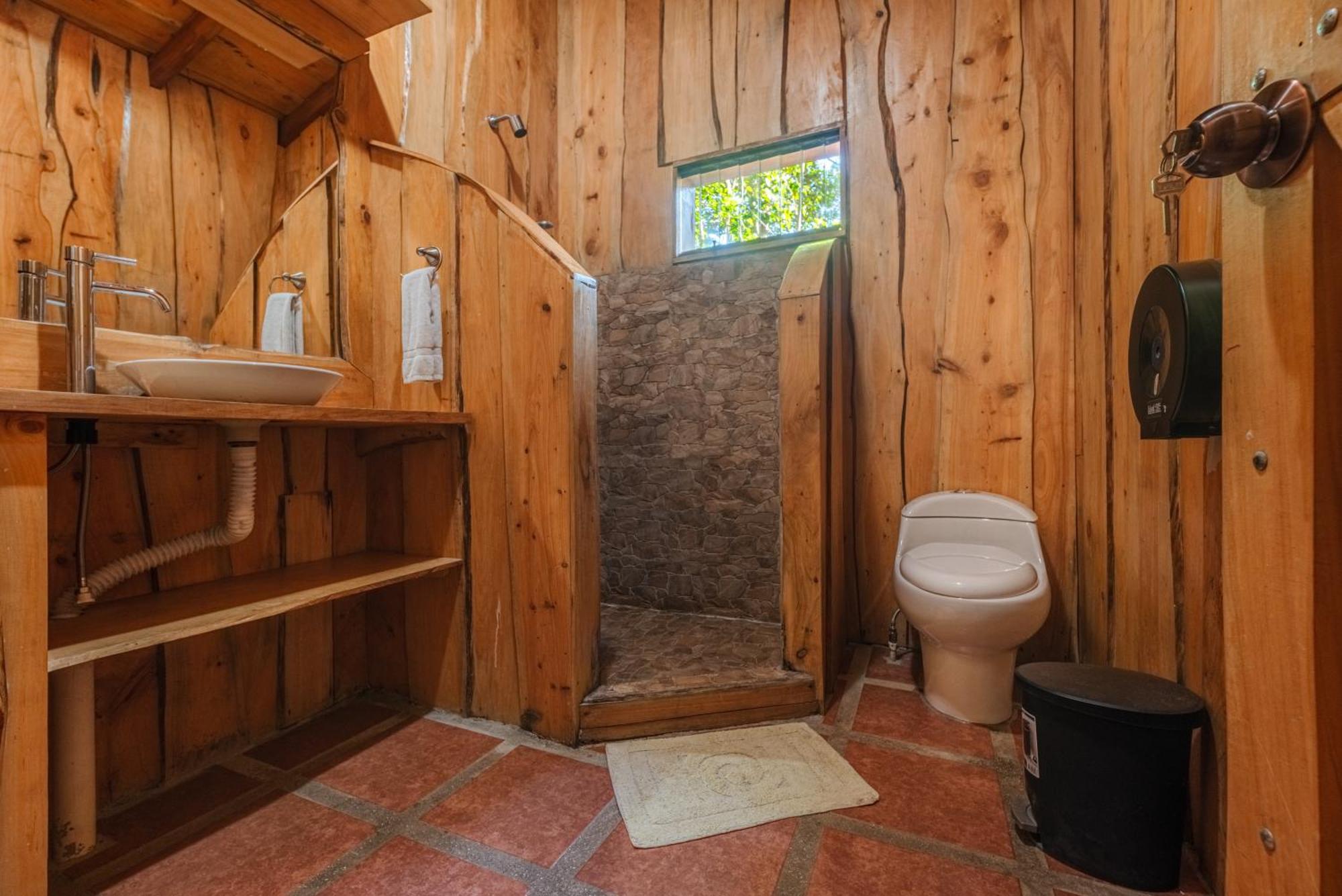 Hotel & Spa Escondite De La Montana Sabana Redonda Eksteriør bilde